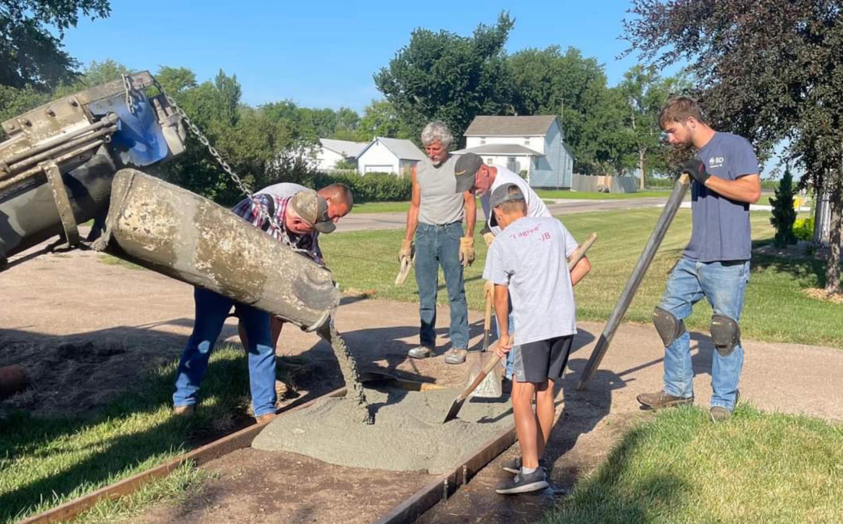 Residents Making Gresham Blackbird Park Beautiful