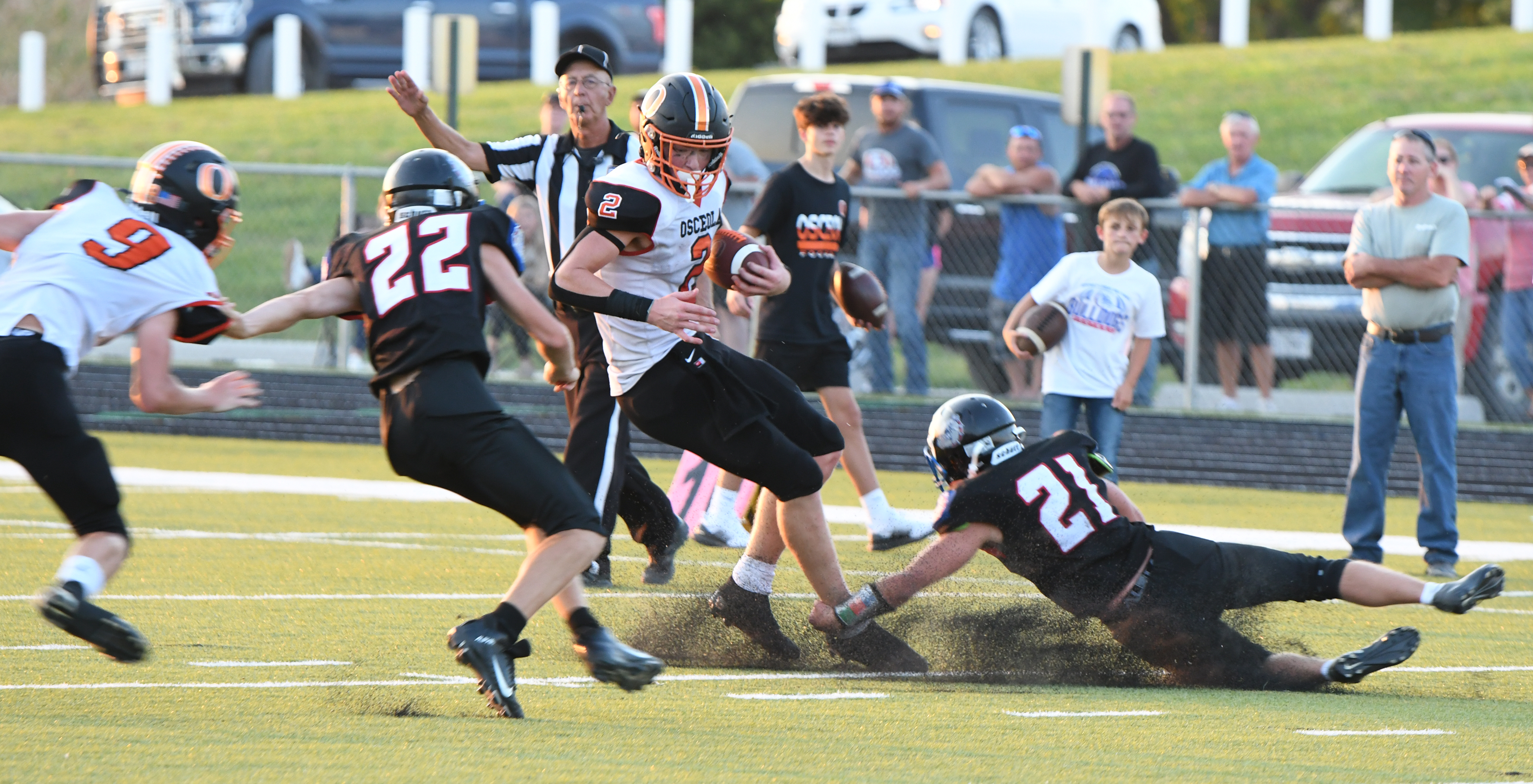 Kale Gustafson had another big game for Osceola. This week he rushed for 81 yards and three touchdowns. PCN photo by Rick Holtz