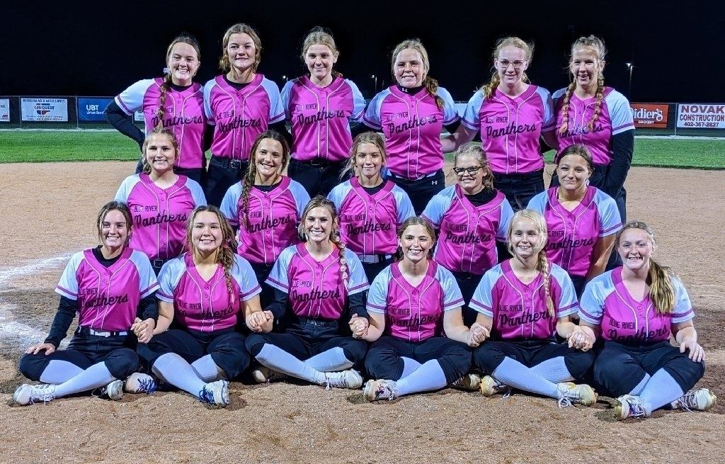 Blue River participated in the Butler County Heath Center pink-out games on Thursday to help support breast cancer awareness. Shelby-Rising City Schools photo