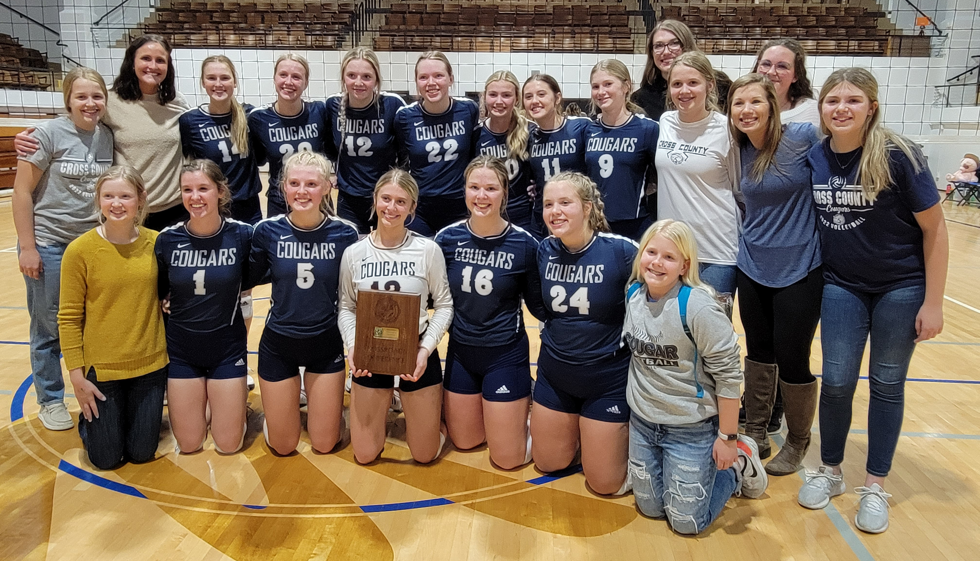 The Cougars won the Crossroads Conference title Tuesday night at York City Auditorium. Cross County won a five set battle with Bruning-Davenport/Shickley. PCN photo by Beth Sparrow