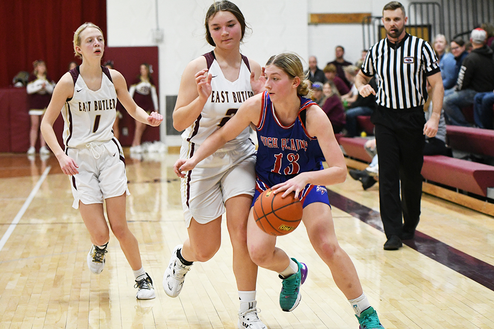 Courtney Carlstrom gets past the East Butler defense on her way to two of her team-high 10 points on Thursday. PCN photo by Calvin Holtz