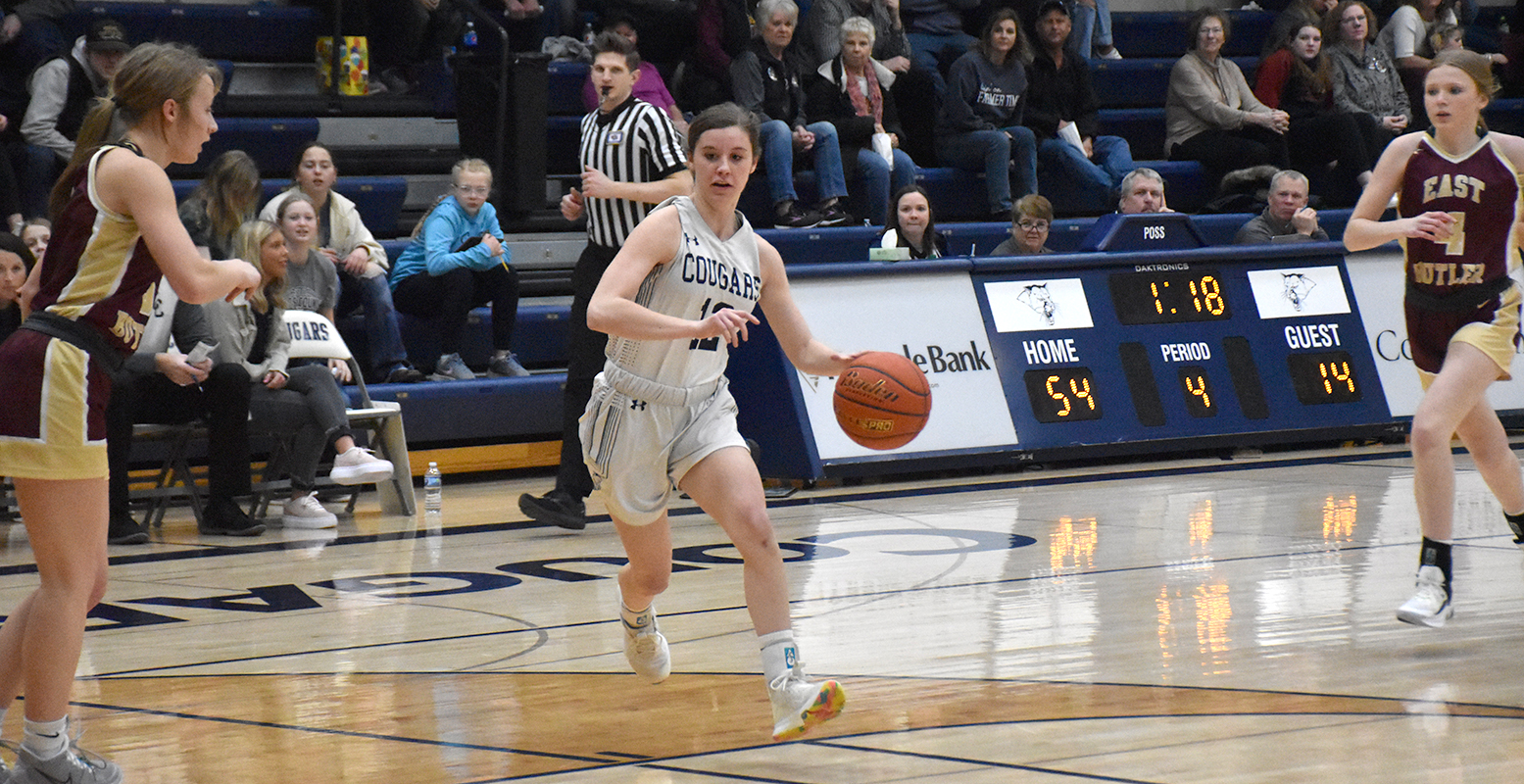 Addie Linn pushes the ball up court for the Cougars. PCN photo by Beth Sparrow