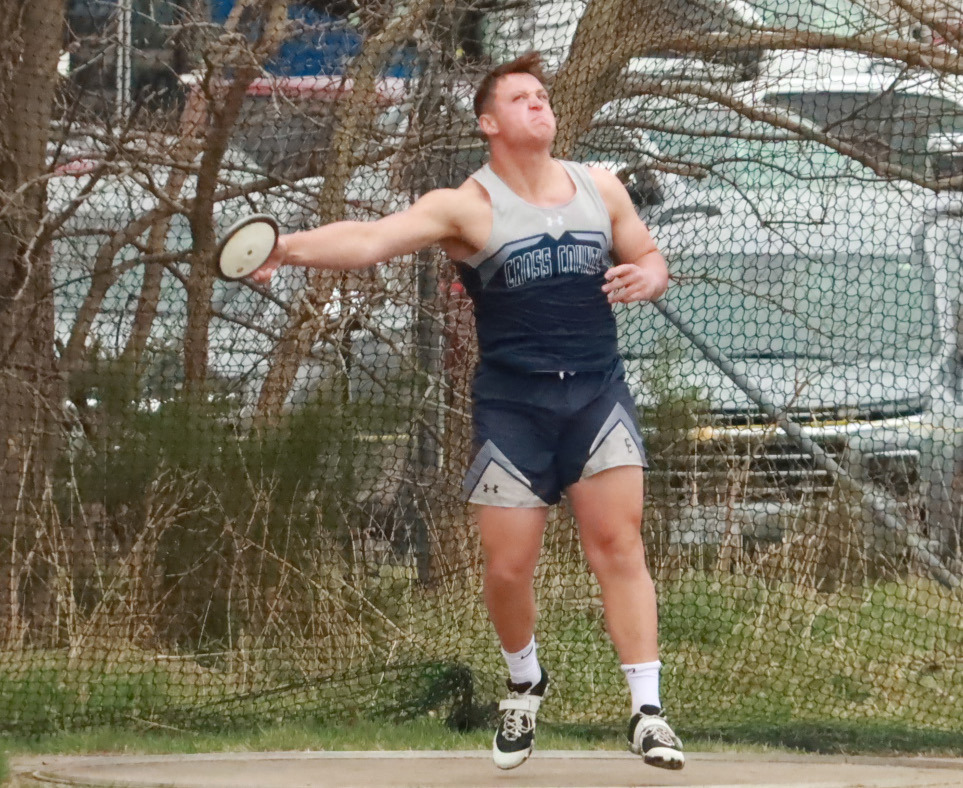 Cougars senior Mason Quilhot won the High Plains Invite with a throw of 131-11 in the discus. PCN photo by Ken Kush