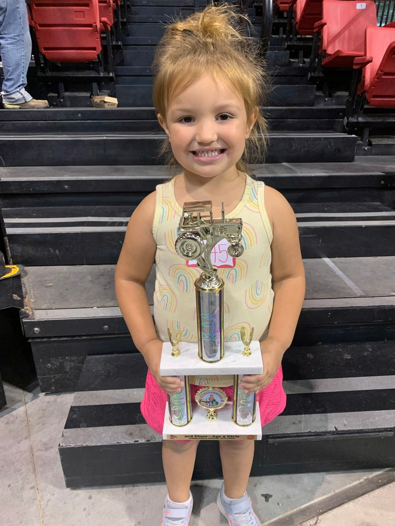 Maci Hoadley competed in the tractor pull at the state fair and placed third out of 55 contestants with a pull of 36’ 10”! She qualified for Nationals at the end of September! Congratulations Maci and way to represent!!! Photo provided.