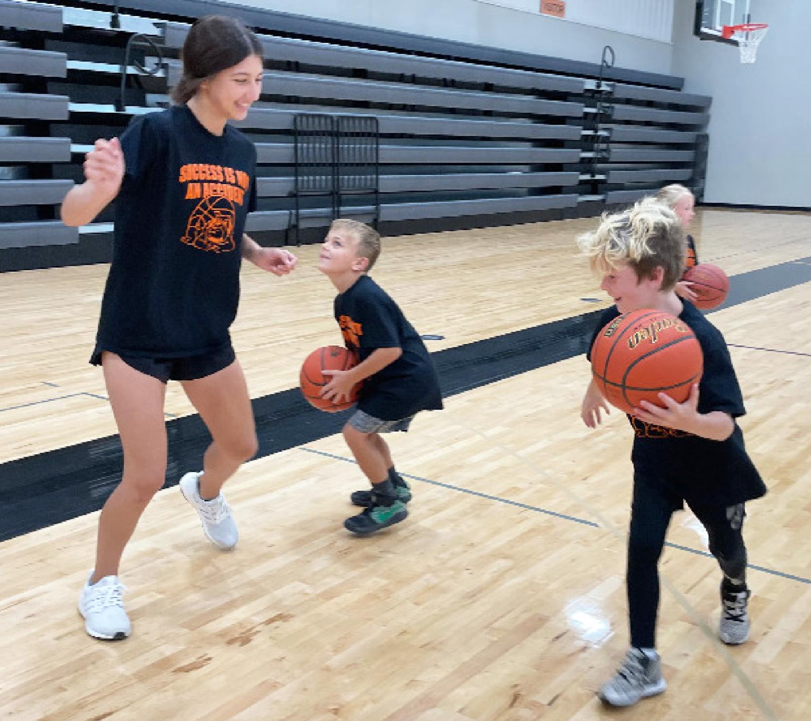 Osceola Schools Play Host to Youth Basketball Camp
