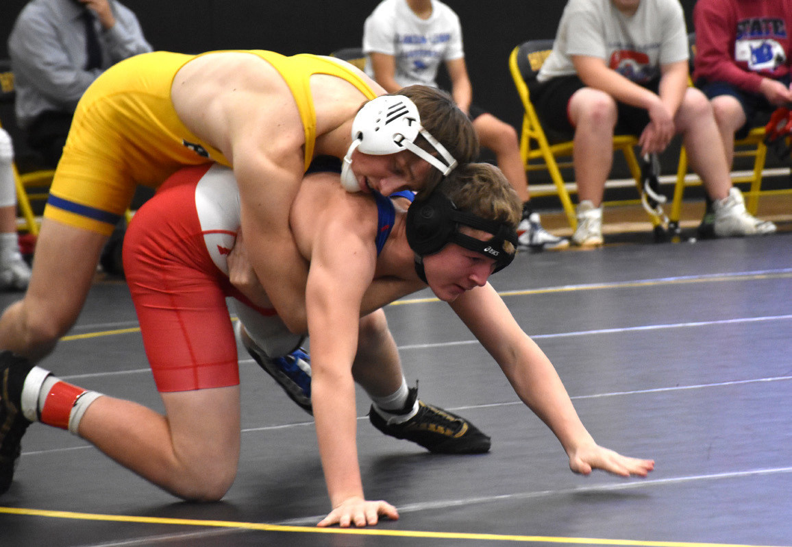 Jett Vrbka wrestles his opponent from Clarkson-Leigh. He pinned him in 1:16. PCN photo by Beth Sparrow.
