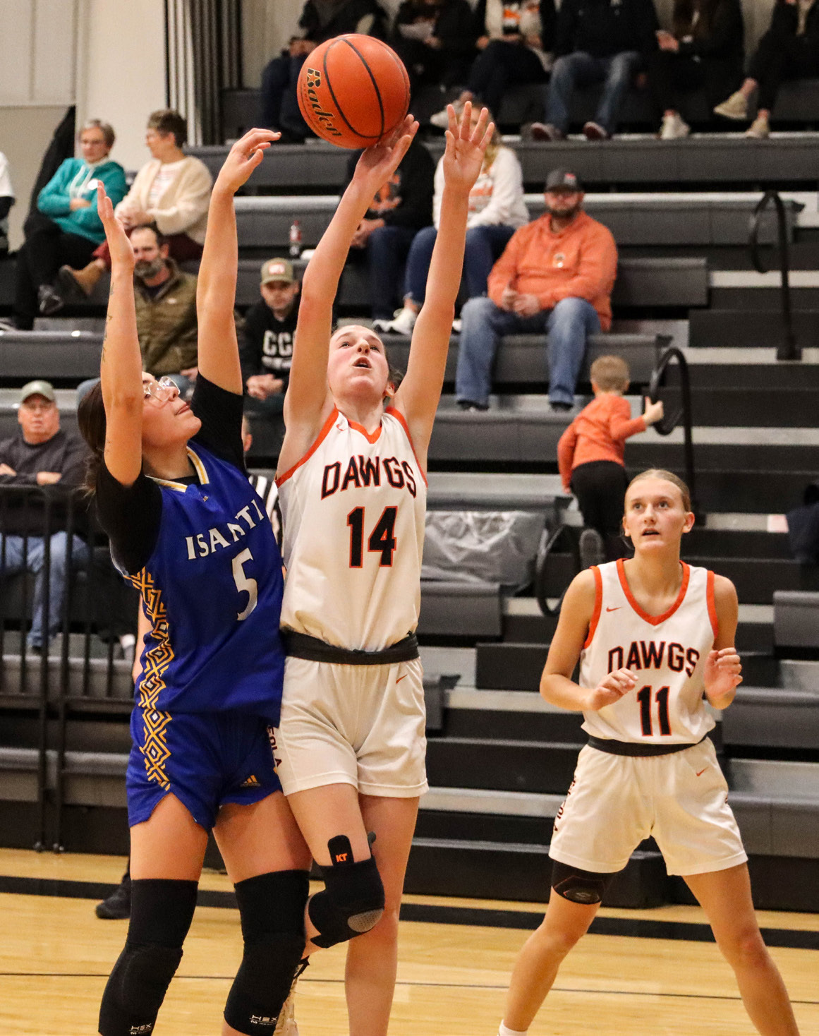 Kimbree Page goes for a basket while her sister Layla Page watches. PCN photo by Blaine Winslow.