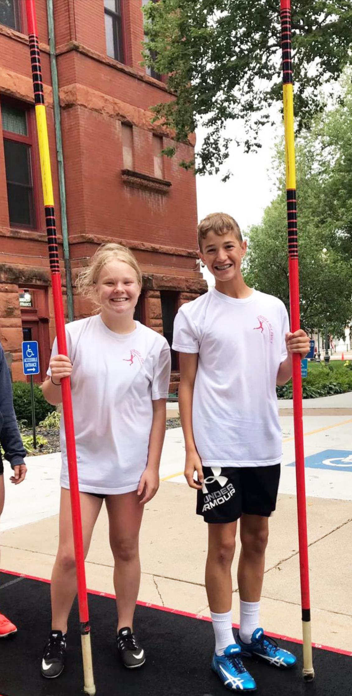 Osceola Residents Participate in Aurora Street Vault Recently