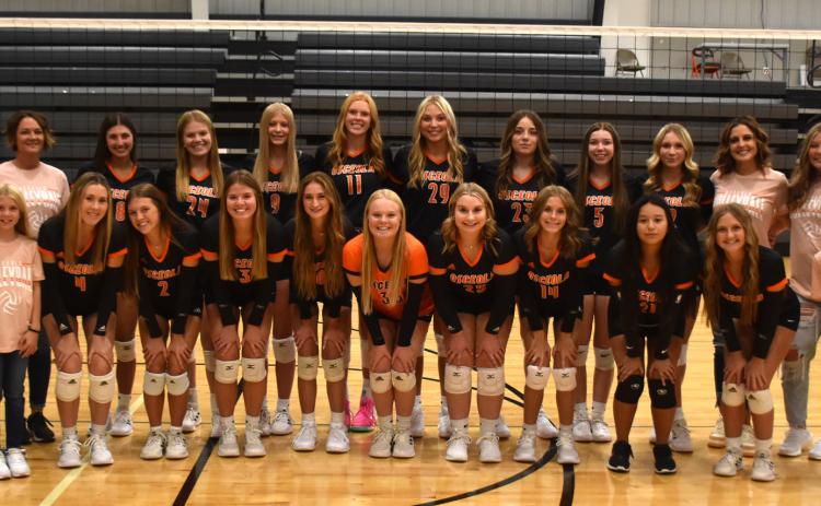 Lady Dawgs Hope to Use Height to Their Advantage This Season