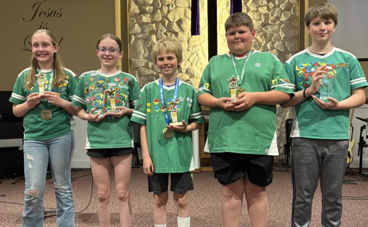 Pictured are the Clubbers of the Year and the Timothy award winners: Adelace Wilgocki, Ariella Hanson, Ethan Hanson, Sam Tonniges and Logan McCoy. Ariella and Logan received the Timothy award for completing their program. Clubbers of the year were Wilgocki, Ariella Hanson, Ethan Hanson and Sam Tonniges. PCN photo by Beth Sparrow.