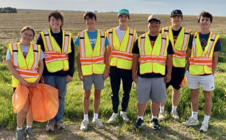 SRC FBLA Helps Clean Up Road Ditches
