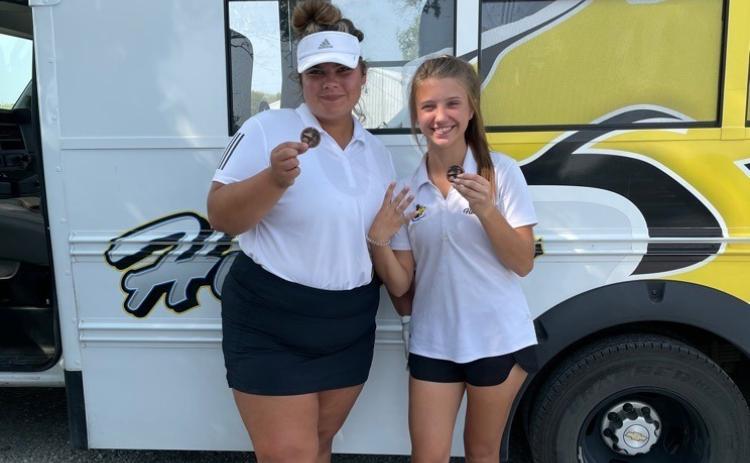 Aurora Slusarski and Jenna Logan each shot 113 to finish 8th and 9th at the invite. Photo provided