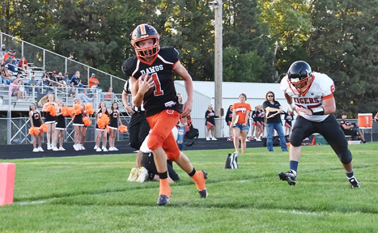 Osceola continues play on Friday when they travel to Bloomfield to take on the Bees. Kickoff is at 6 p.m. PCN file photo by Beth Sparrow