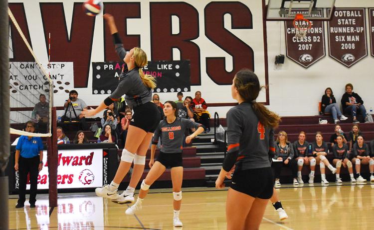 Graci Conkling goes on the attack for the Bulldogs on Thursday against St. Edwards. PCN photo by Beth Sparrow