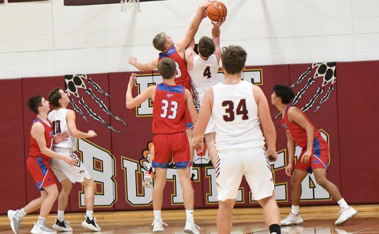 Brodey Spurling comes up with a block in the first half against East Butler. PCN photo by Calvin Holtz