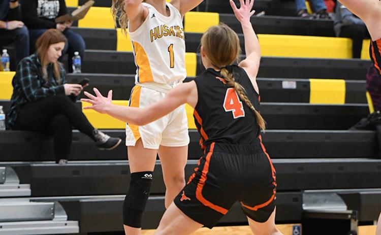 Taya Pinneo hit seven three-point baskets to break a single-game shooting record on Thursday. PCN photo by Rick Holtz