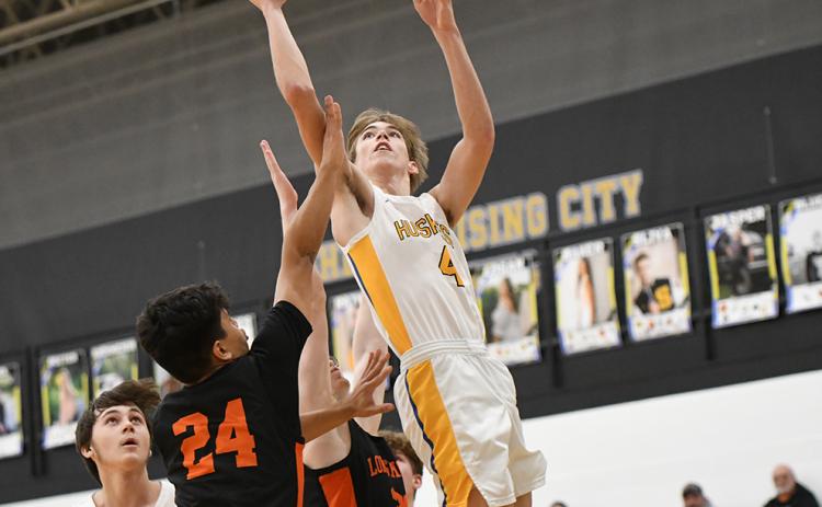 Isaac Whitmore led the way with 19 points against Dorchester. PCN photo by Calvin Holtz