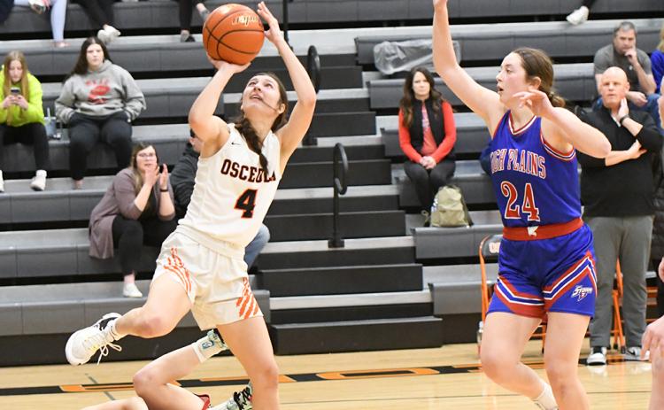 Rori Wieseman gets open in the second half for Osceola. PCN photos by Rick Holtz