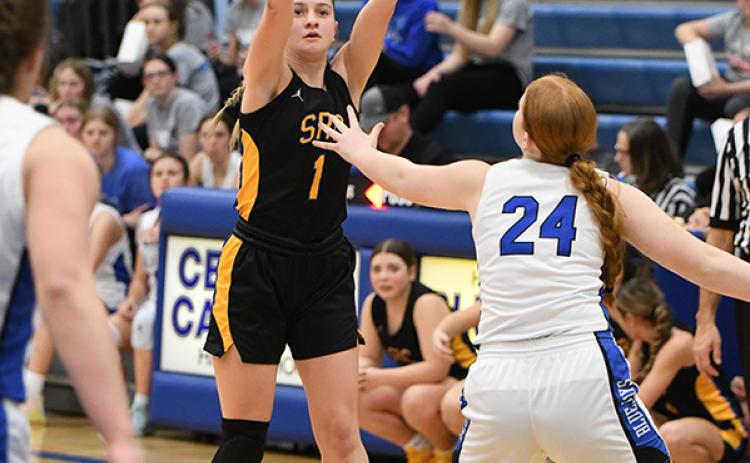 Taya Pinneo finished with a game-high 19 points on Thursday. PCN photo by Rick Holtz
