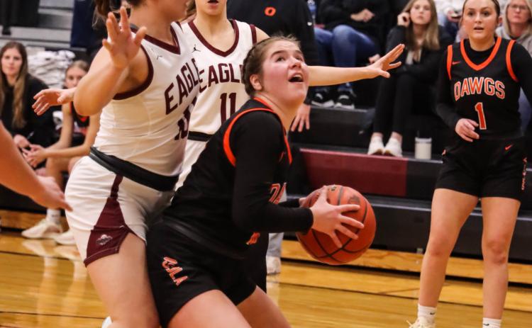 Addison Theis looks to shoot while two Eagle defenders surround her. Emersyn Prososki looks on for a pass. PCN photo by Blaine Winslow.