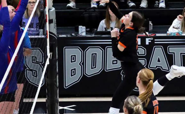 Camryn Peterson gets a kill in subdistricts. PCN photo by Blaine Winslow.