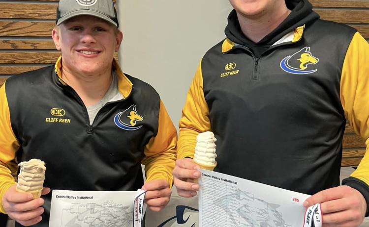 Eli Fjell (left) and Collin Vrbka (right) placed first for Shelby-RC in Greeley. PCN photo by Jen Vrbka.