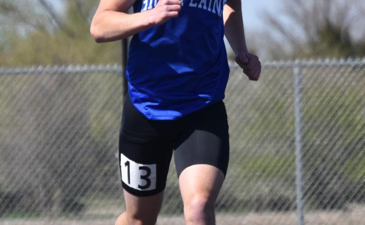 Hudson Urkoski runs in the 1600m. PCN file photo by Cienna Friesen.