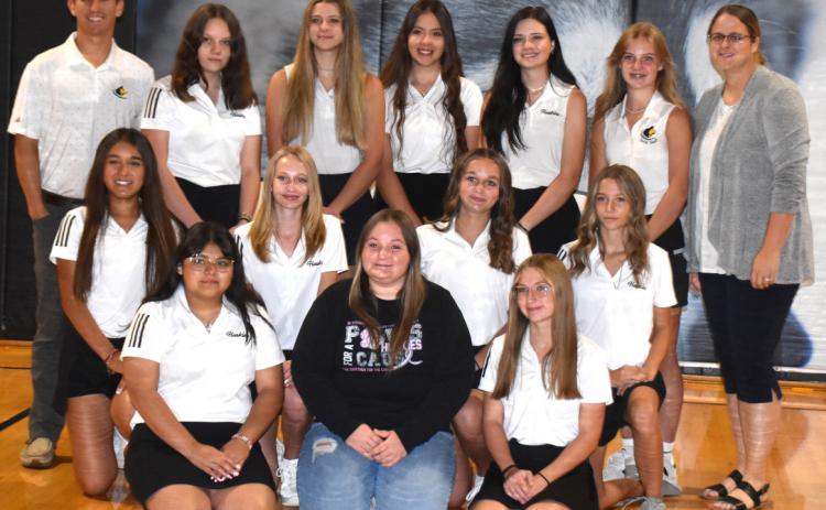 2024 Husky golf: (front left to right) Melanie Sanchez-Diaz, Loralie Logan, Savaeh Albers, (middle) Xitlaly Quintana, Mazzee Staroscik, McKenzie Doles, Kynlee Hamling, (back): assistant coach Cole Gaughenbaugh, Miranda Frandsen, Alexis Wetjen, Elva Velasco, Clare Willis, Charlotte Slusarski, head coach Sara Jensen. PCN photo by Beth Sparrow.