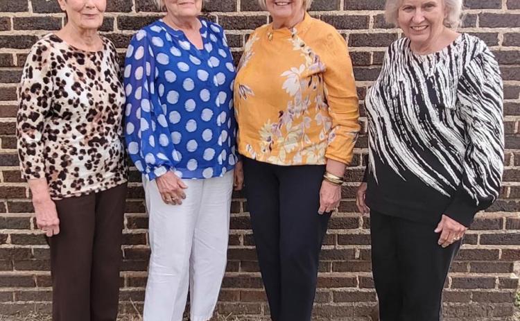 Class of 1964 (L to r): Evelyn Schmieding Barrett, Carolyn Abresch Nielsen, Lynda Nelson Zieg, Kathryn Scheele Urbanek. Photo provided.