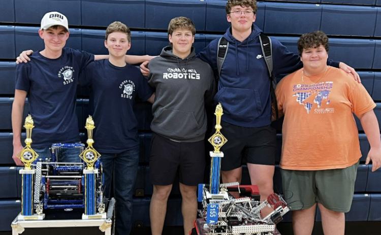 Two More Teams Qualify for VEX State Robotics
