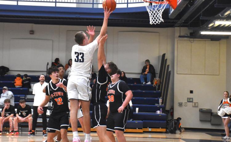 Cross County Boys go 1-1 Over the Weekend