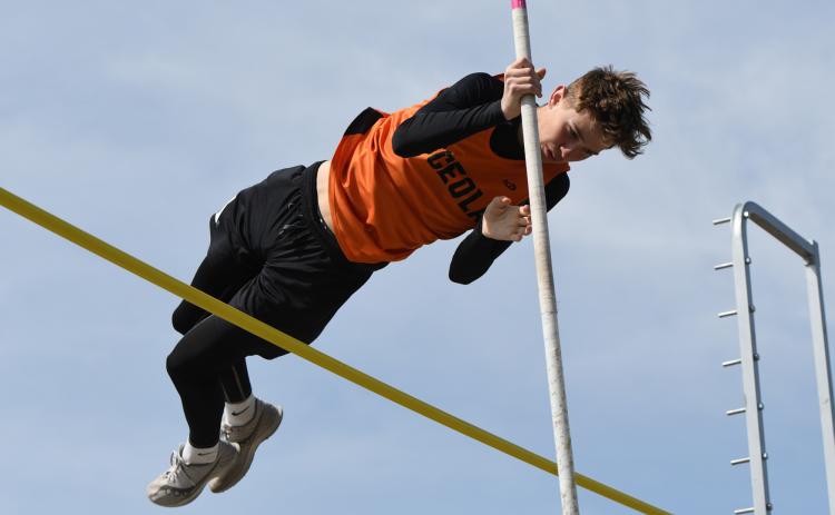 Kelby Neujahr (OSC) placed second in pole vault at the Palmer invite going 12 feet. PCN file photo by Rick Holtz.