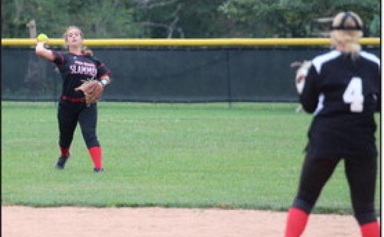 Elizabeth Rutherford throws it to Kaleena Nuttelman last Tuesday against Twin River. PCN photo by Travis Lane.