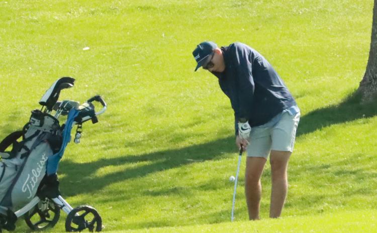Cross County’s Benson Seim was working his way to the No. 5 green, but played his second shot from below the No. 3 hole at the David City golf course last Wednesday. PCN photo by Ken Kush