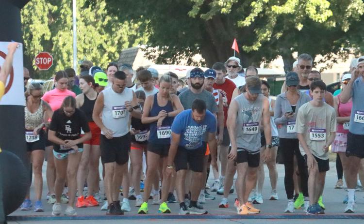 The Earl “Helge” Byleen race drew about 180 participants. PCN photos by Ken Kush.