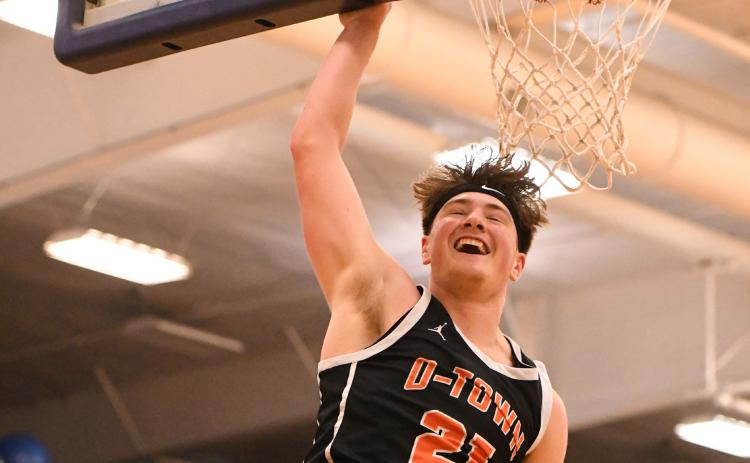 Osceola’s Kale Gustafson finished with 25 points and 12 rebounds on Friday in the Tom Dinsdale Automotive x Striv All-Star Classic at Grand Island Central Catholic. Gustafson’s Chevrolet All-Stars fell to GMC team by a score of 142-127, the highest score posted at this game. PCN photo by Calvin Holtz.