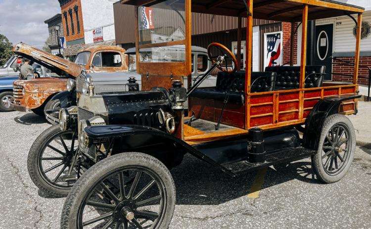 Above: The Osceola Sons of the Legion sponsored their first car show with 21 cars. Charles Noyd was the winner with his car (pictured above). He is pictured to the right holding the trophy with runners up. Photos provided.